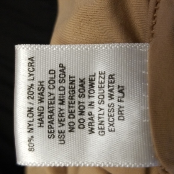 Tara Grinna black and cream swim top. Size small - Picture 9 of 10